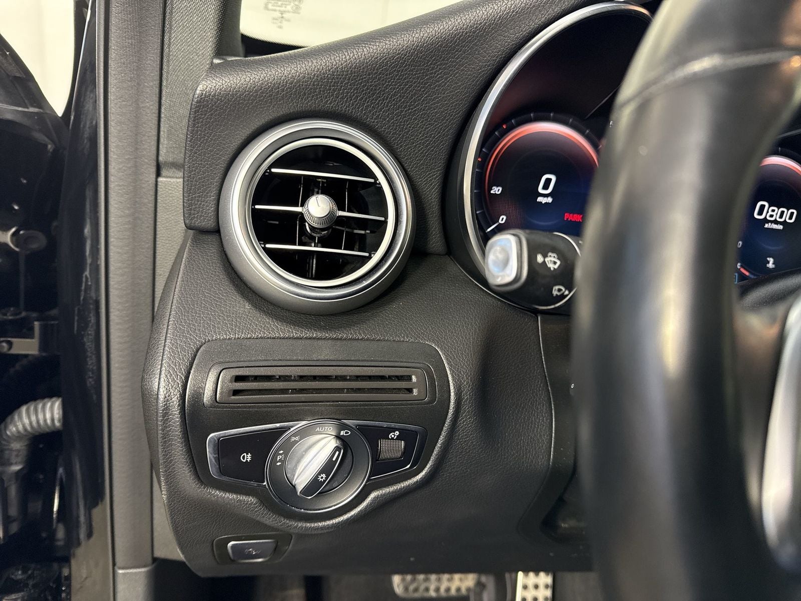 2021 Mercedes-Benz GLC GLC 300