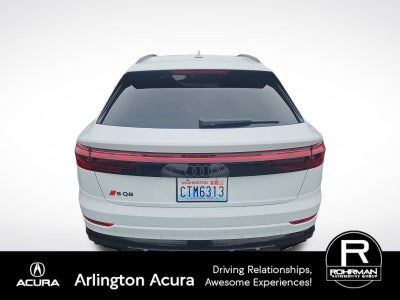 2025 Audi SQ8 Premium Plus
