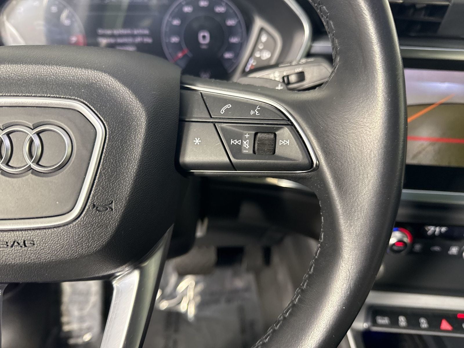 2024 Audi Q3 S line Premium Plus