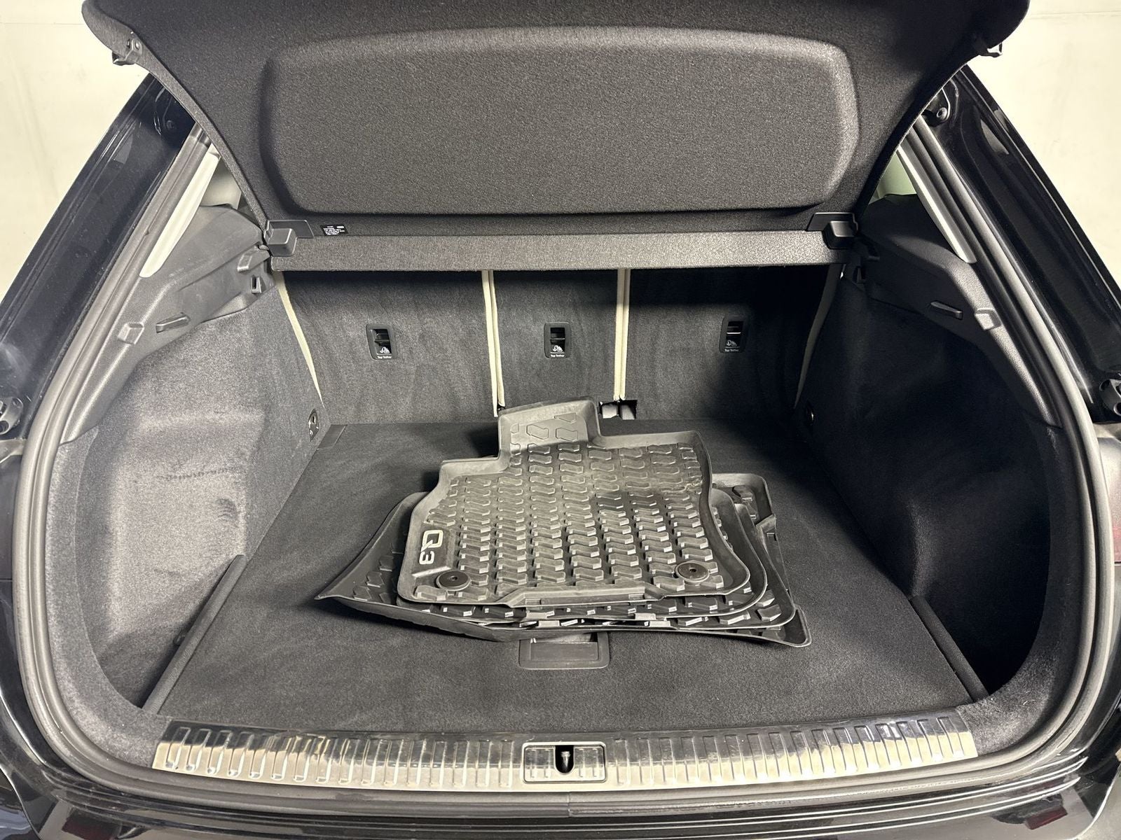 2024 Audi Q3 S line Premium Plus