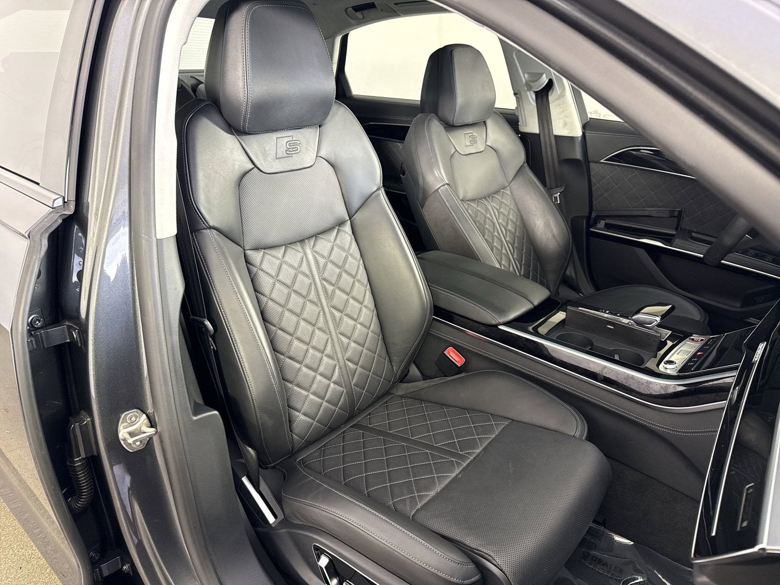 2023 Audi S8 4.0 TFSI