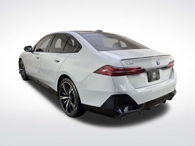 2026 BMW 5 Series 550e xDrive