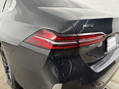 2025 BMW 5 Series 530i xDrive