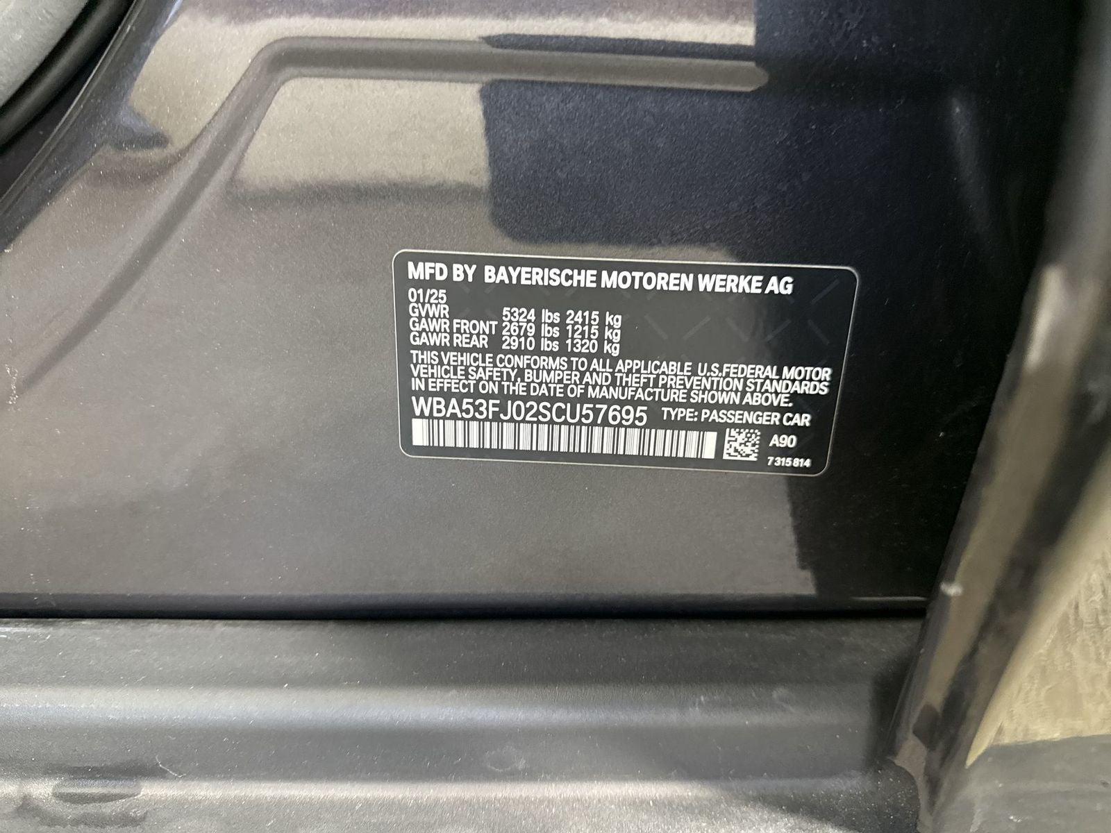 2025 BMW 5 Series 530i xDrive