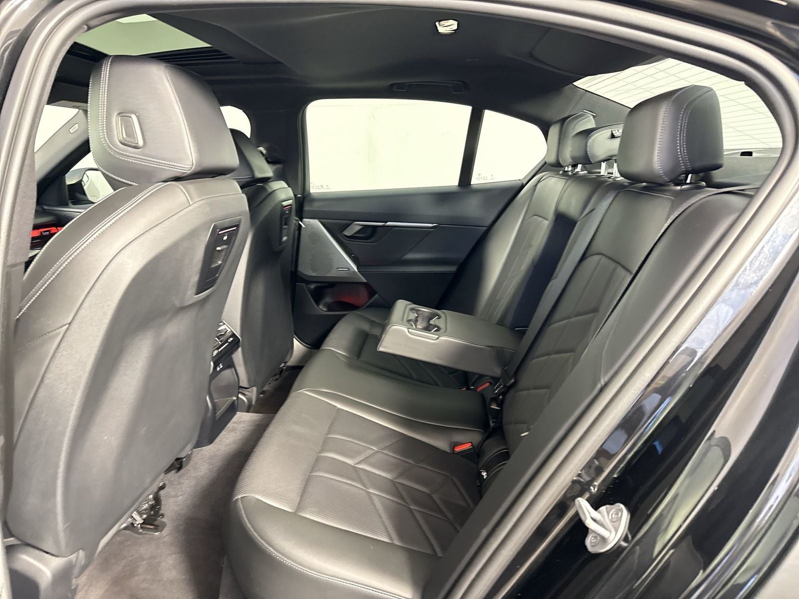 2024 BMW 5 Series 540i xDrive