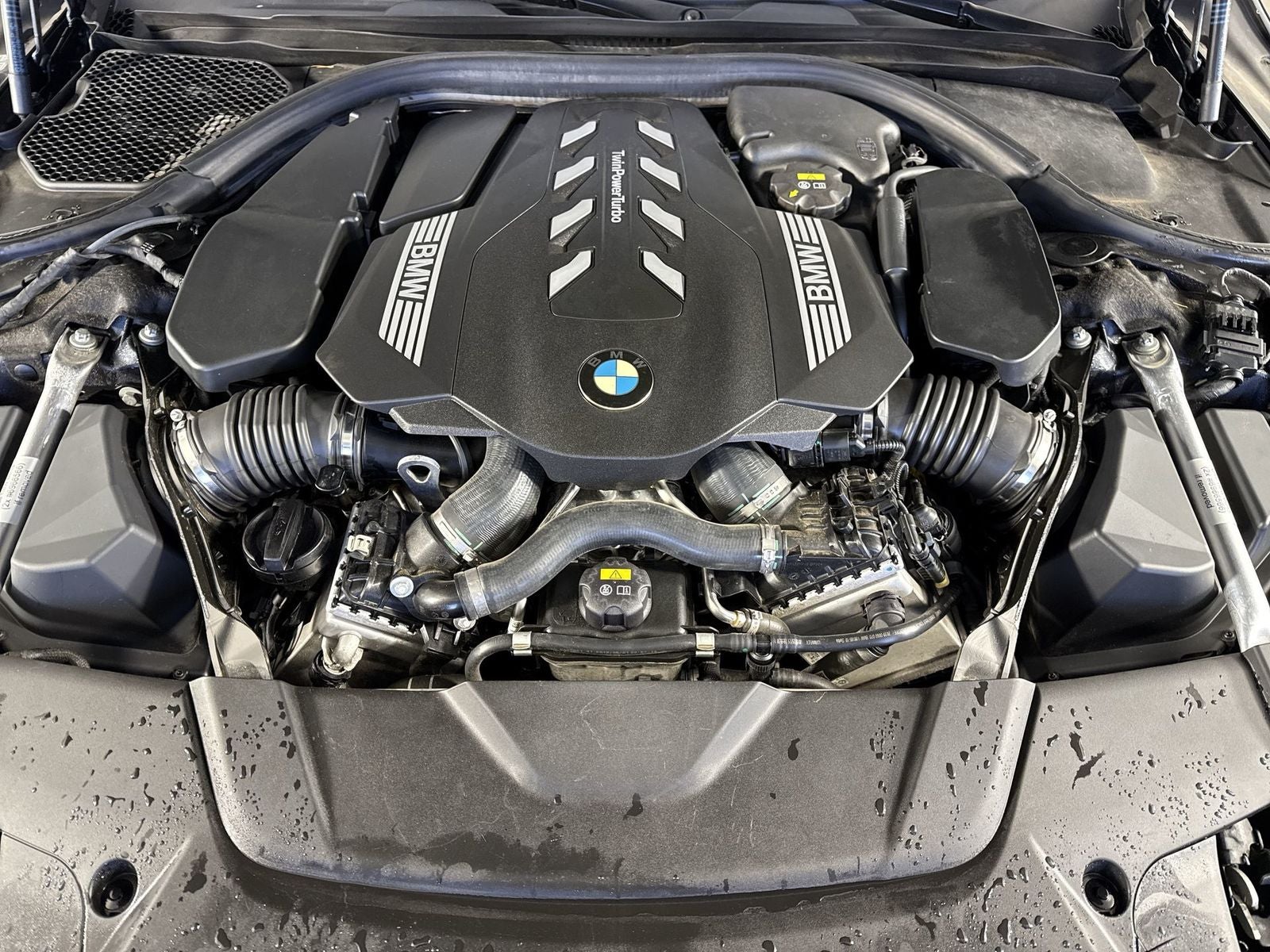 2020 BMW 7 Series 750i xDrive