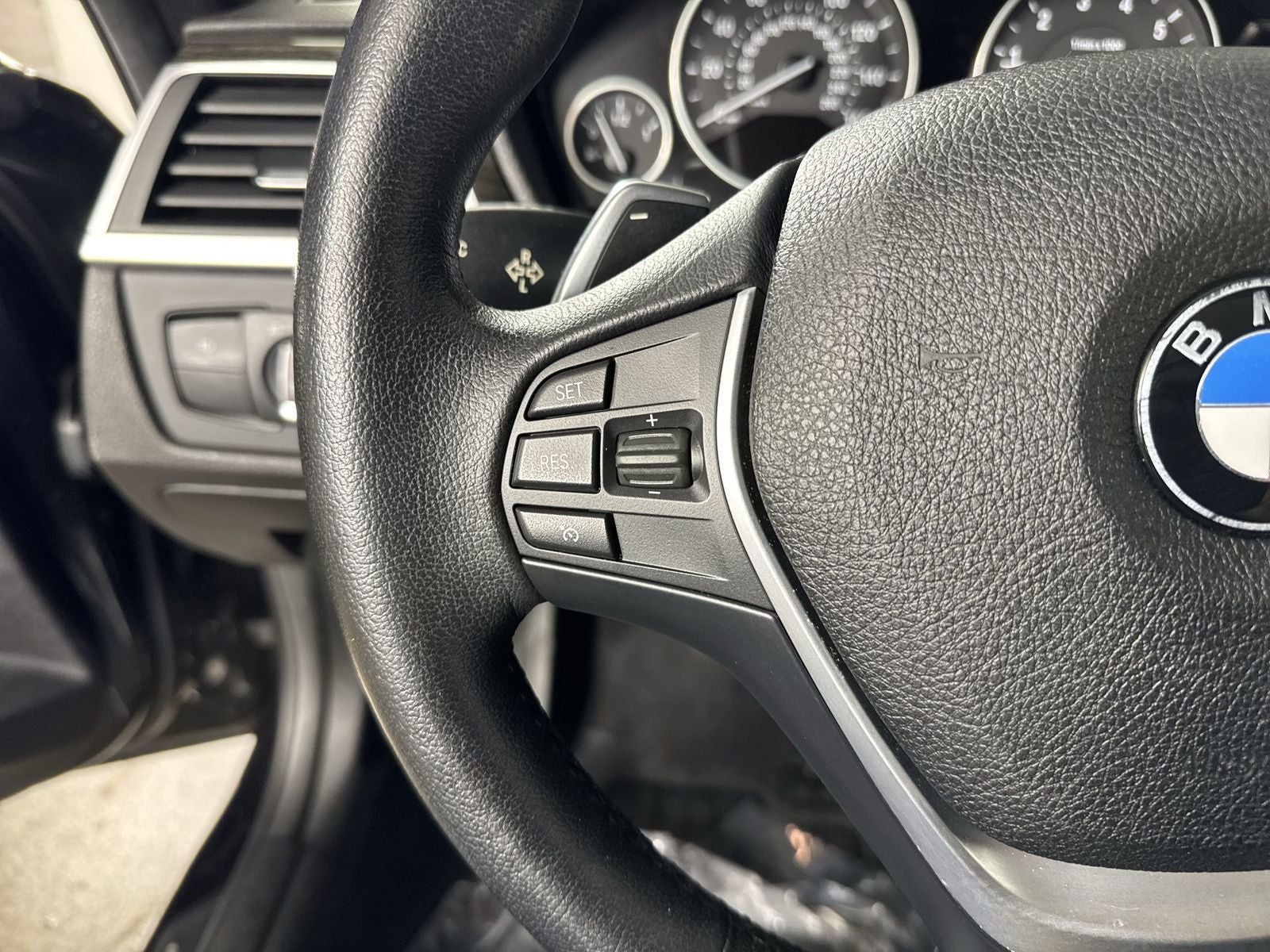 2016 BMW 3 Series 328i xDrive