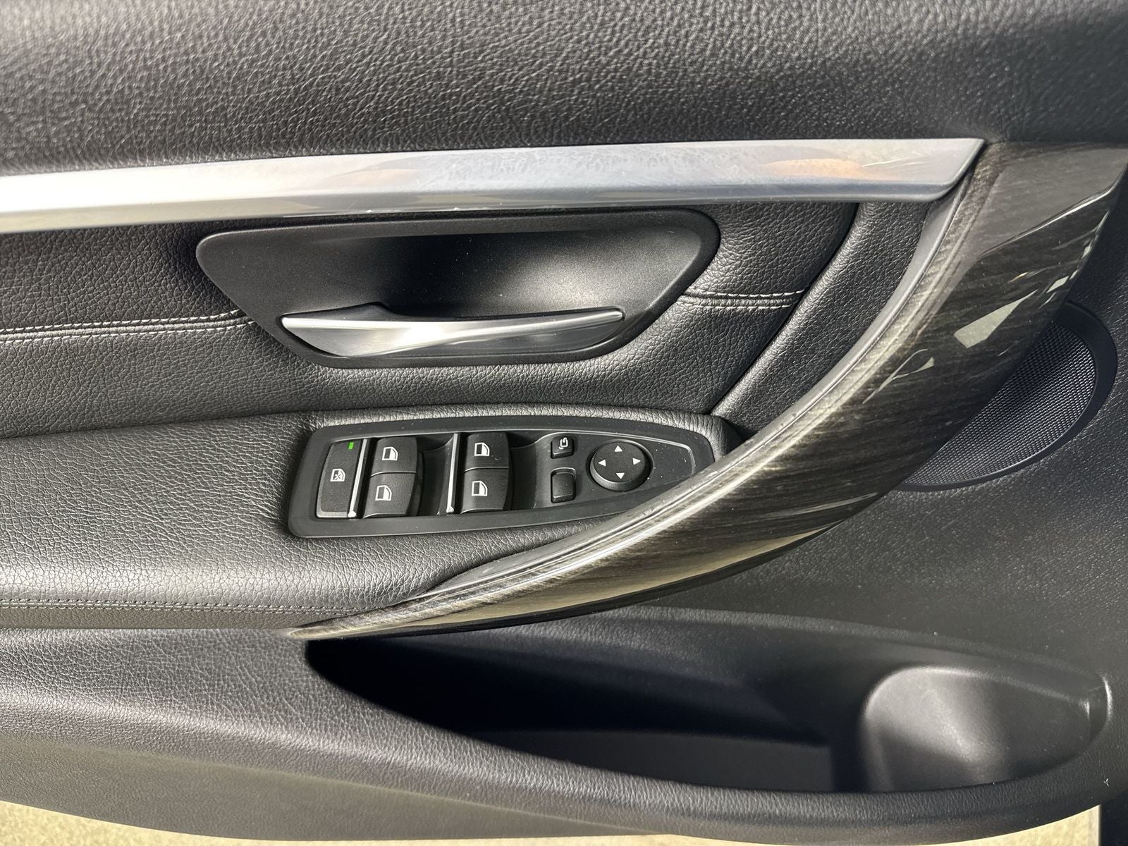 2016 BMW 3 Series 328i xDrive