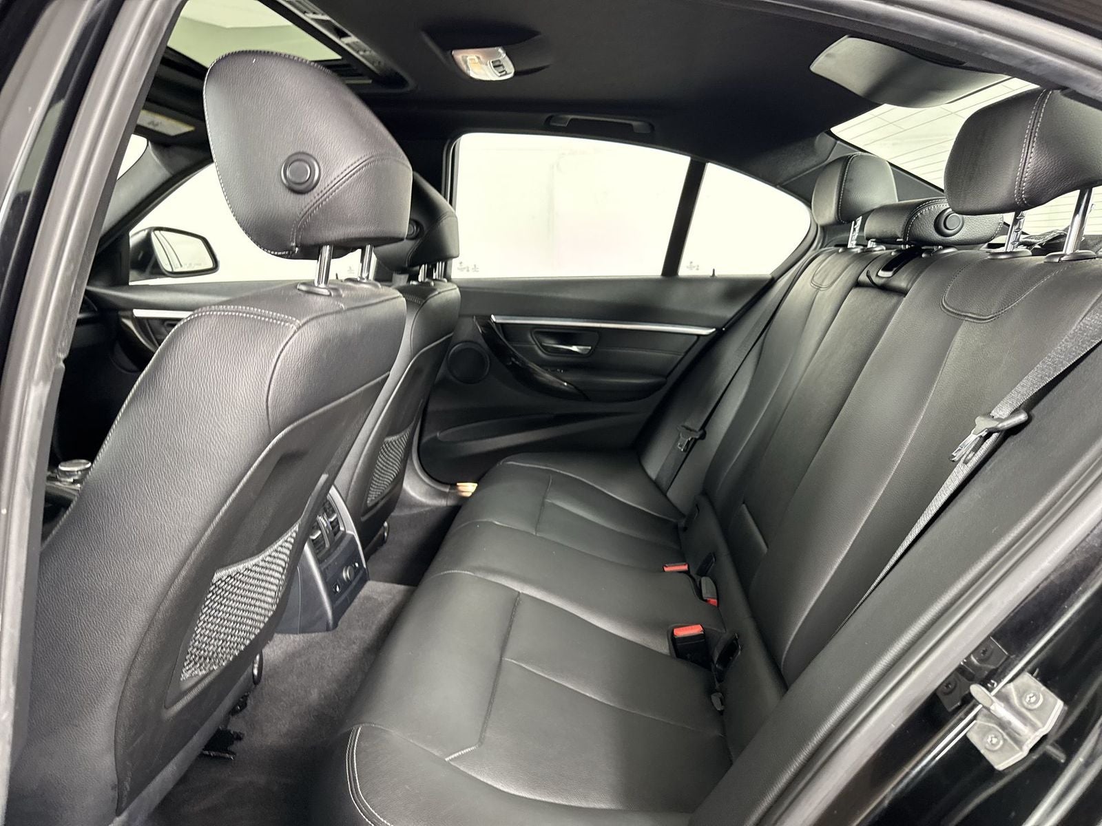 2016 BMW 3 Series 328i xDrive