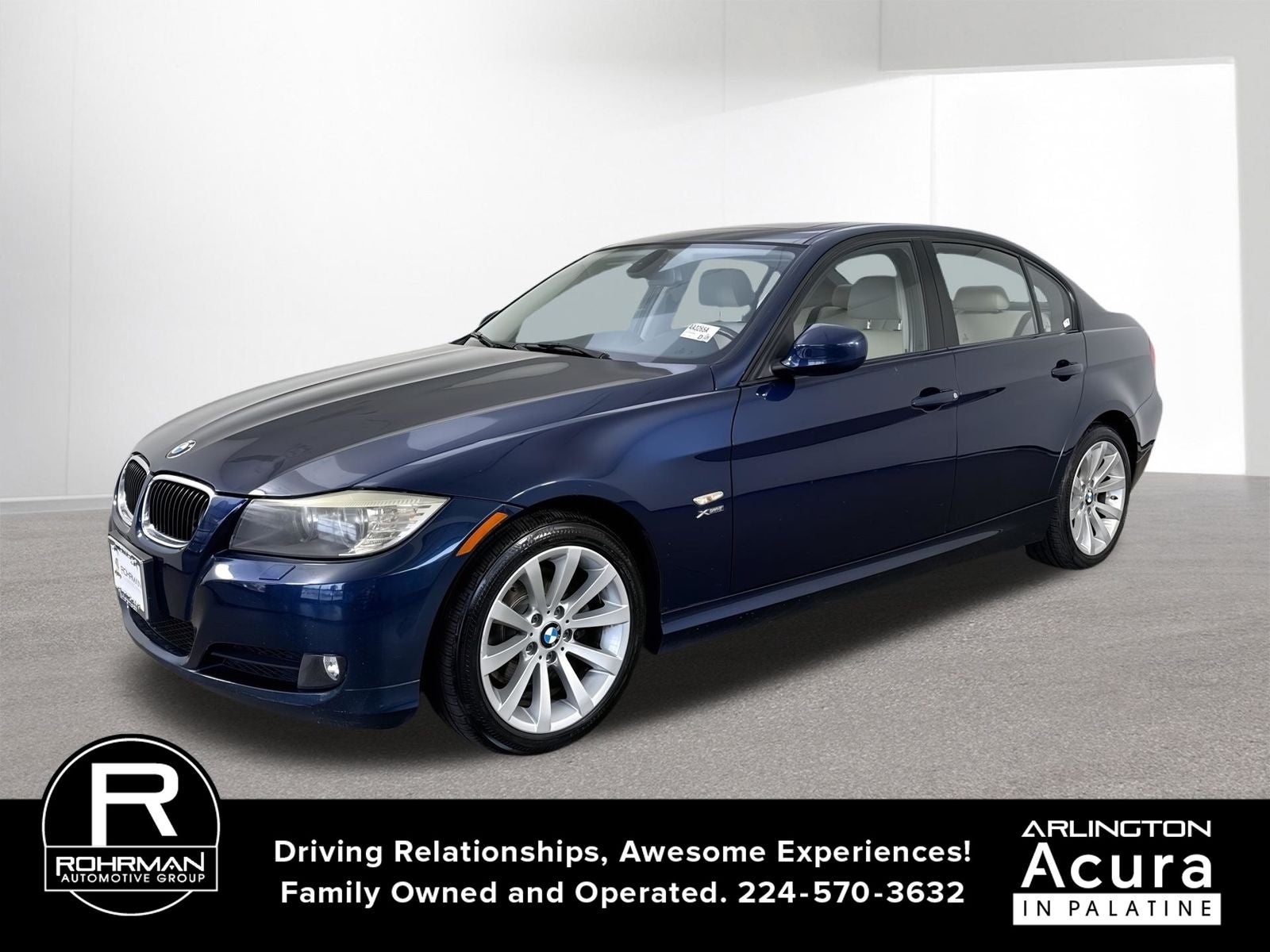 2011 BMW 3 Series 328i xDrive Sedan's photo