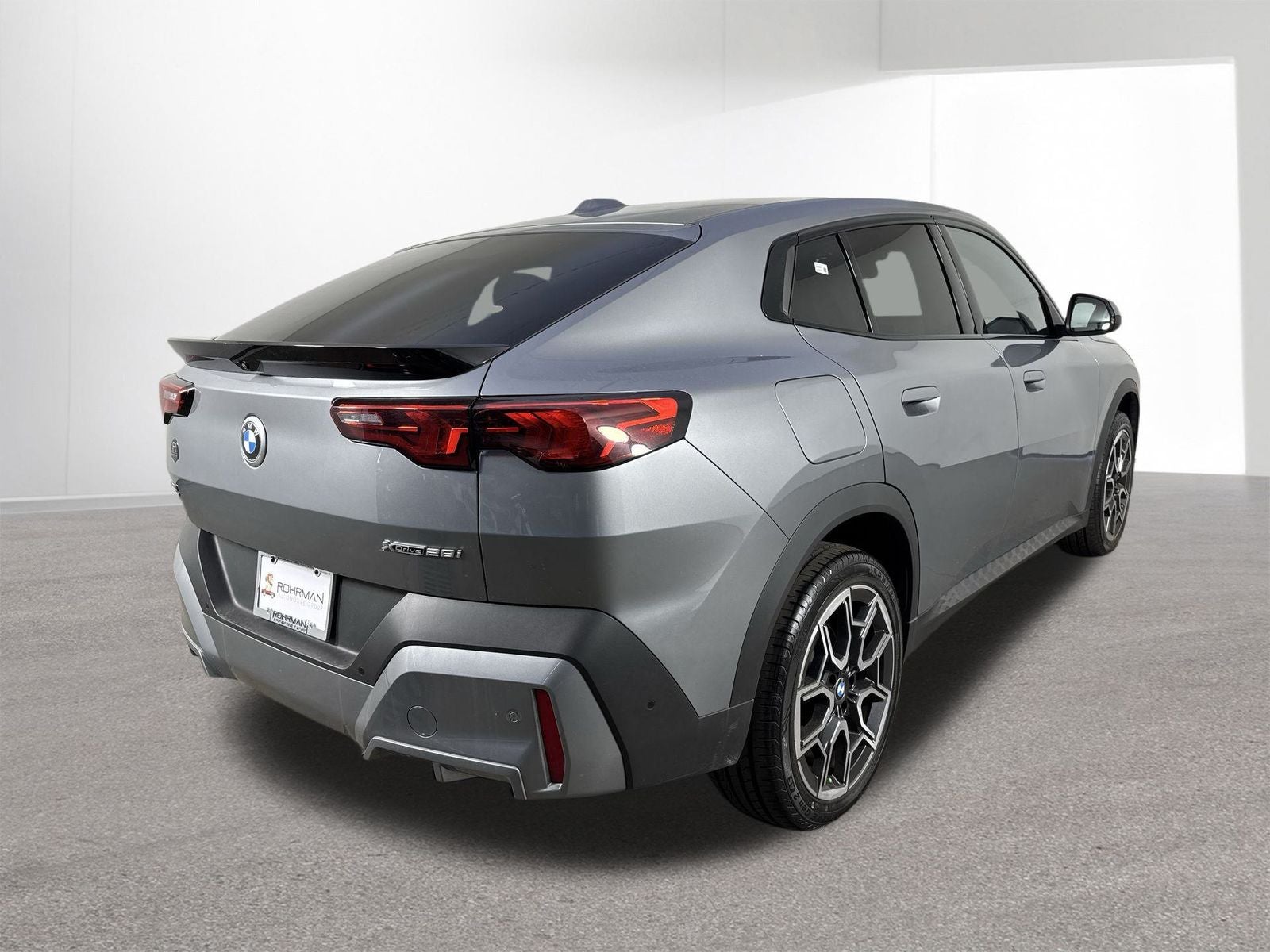 2025 BMW X2 xDrive28i