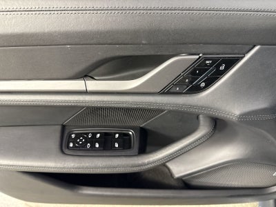 2020 Porsche Taycan Turbo
