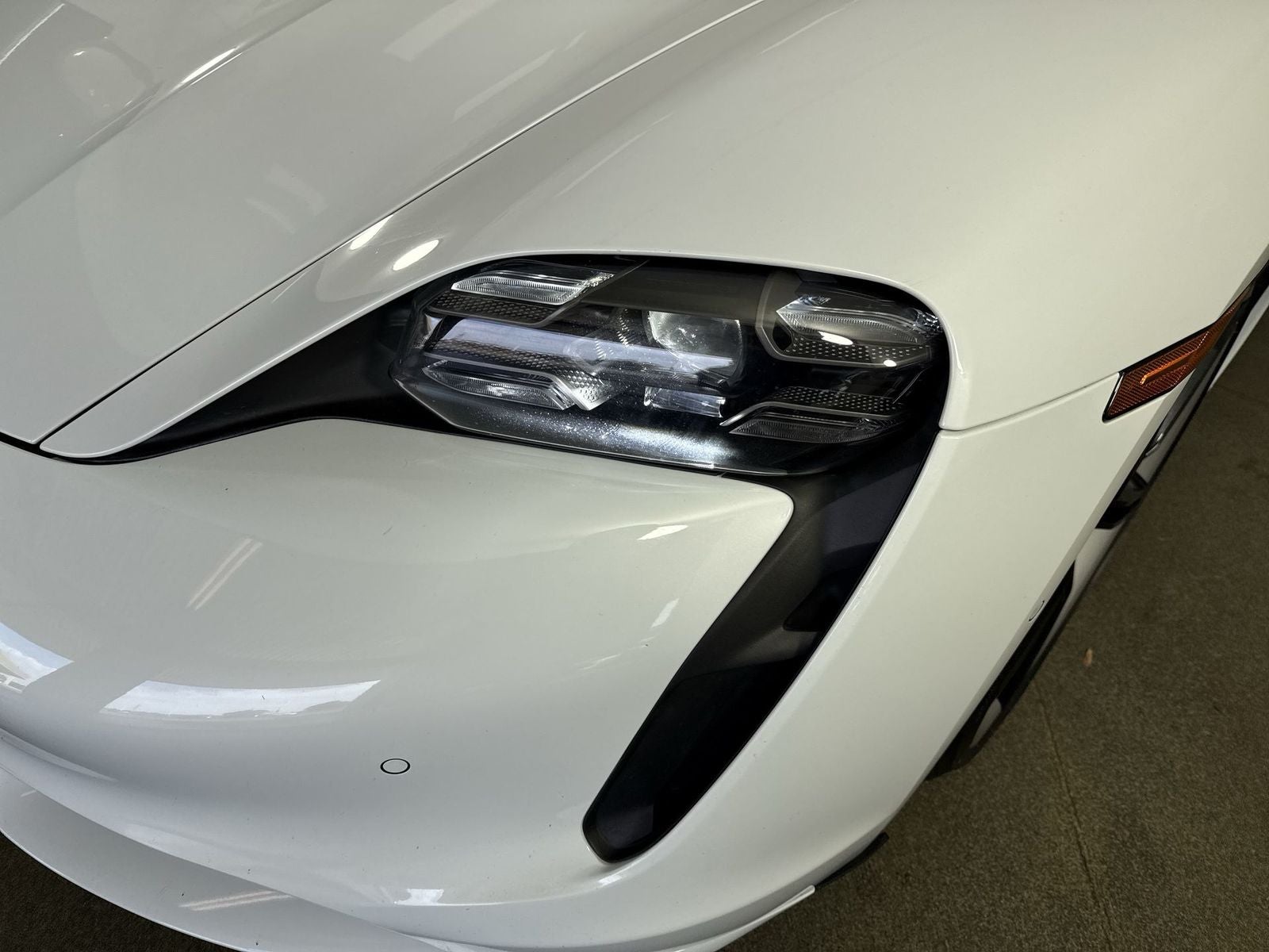 2020 Porsche Taycan Turbo