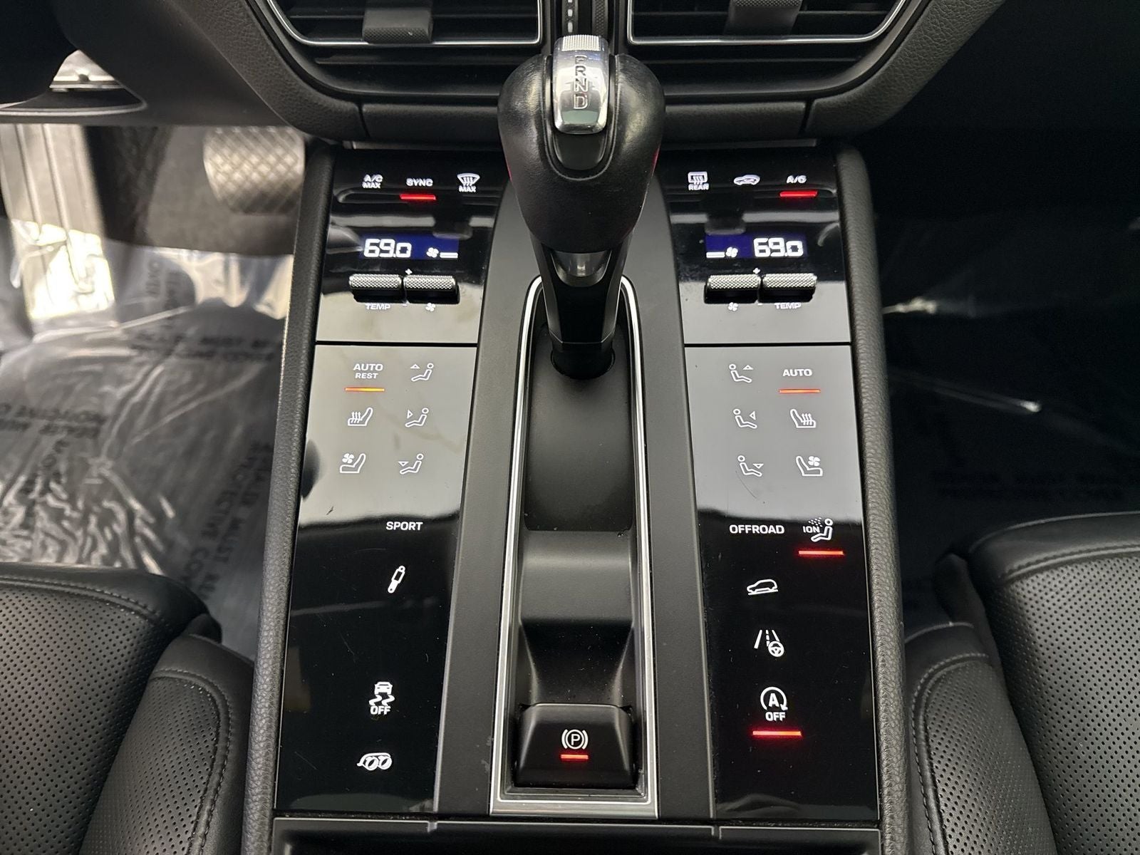 2022 Porsche Macan S