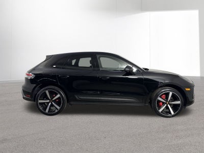 2022 Porsche Macan S