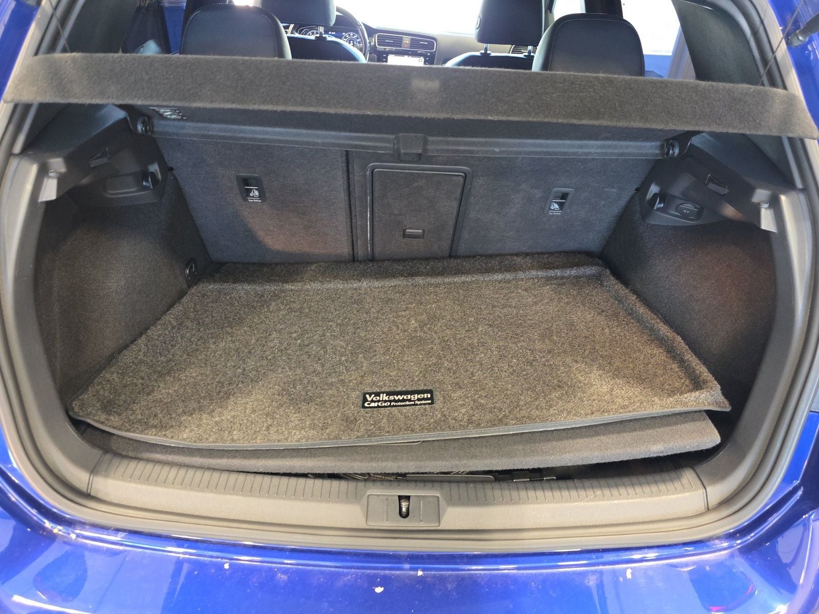 2019 Volkswagen Golf R 2.0T DSG w/DCC/Nav